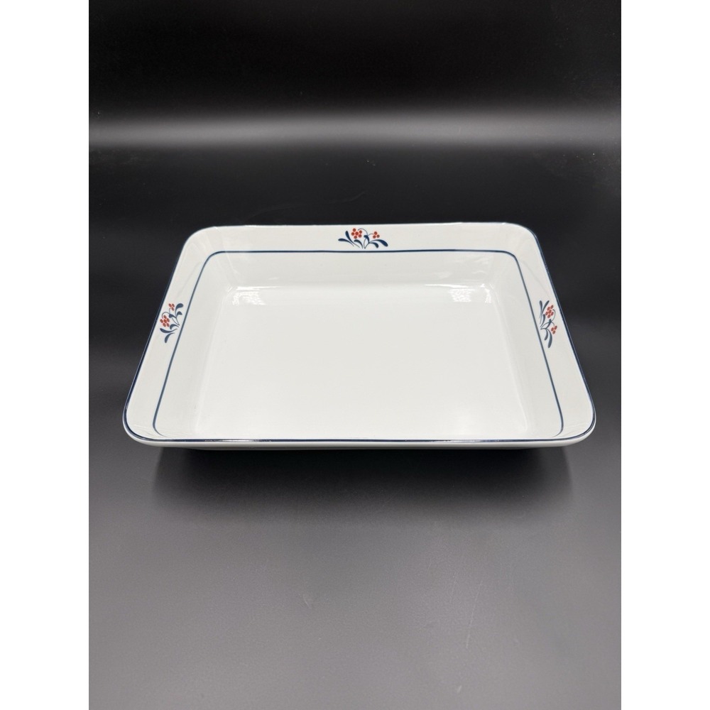 Rectangle Casserole Dish Vintage White & Blue Berry Pattern Made In Japan